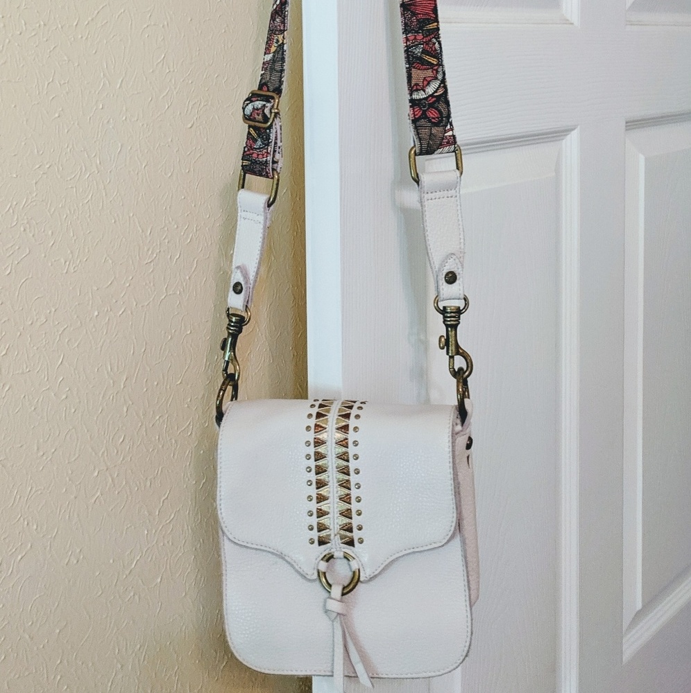 Sakroots small leather crossbody